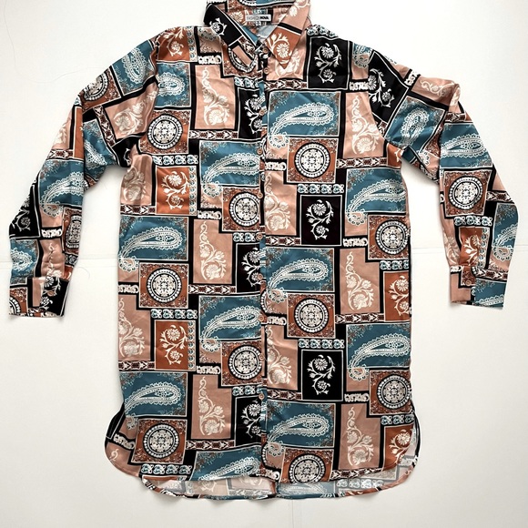 Fashion Nova Dresses & Skirts - Fashion Nova Women T-Shirt Mini Dress Satin Multicolor Floral Casual Sz‎ M